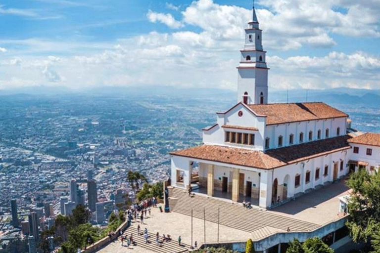 BOGOTA: De las Nubes a la Tierra, Tour a Monserrate y la Catedral de Sal