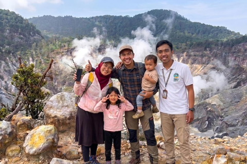 Jakarta: Bandung Volcano, Hot Springs & Wine Tasting Jakarta: Bandung Volcano, Hot Springs & Wine Day Shared Tour