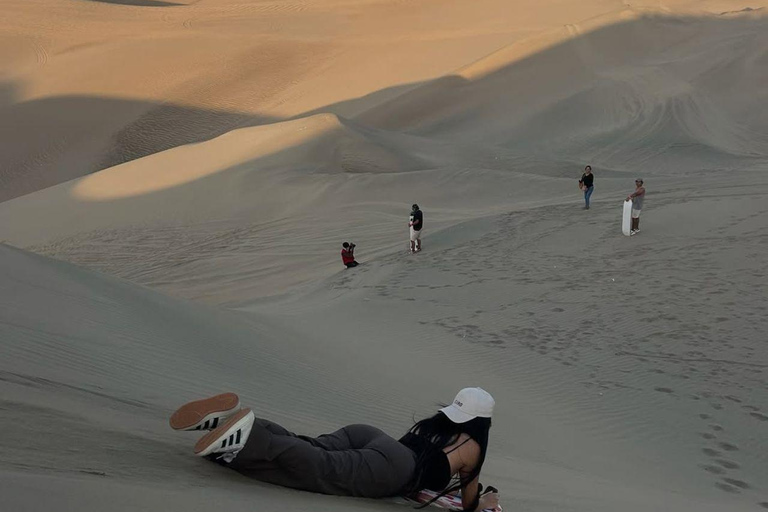 "Luxury Sunset Picnic and Private Dune Buggy Experience in Huacachina"