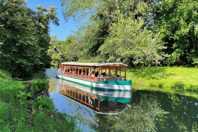 TOP of Moravia: Lednice Castle + boat tour (from Bratislava)