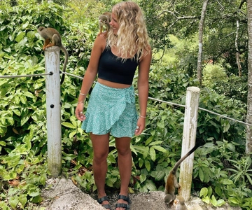 Esperienza Monkey Land + pranzo e trasporto