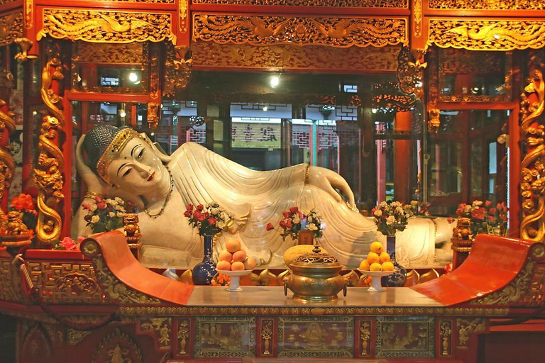Shanghai: 4h Private City Tour, EN DE FR IT RU Local Guide Shanghai: 4h Private Tour with Italian Local Guide