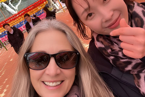 Seoul Layover: Private All-Inclusive Walking Highlights Tour
