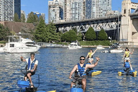 Vancouver: Wypożyczalnia rowerów wodnych w False Creek