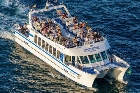 San Sebastián: Puesta del sol desde el catamarán en la bahía de La Concha
