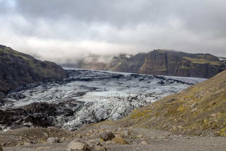 雷克雅未克：南海岸奇观和北极光之旅