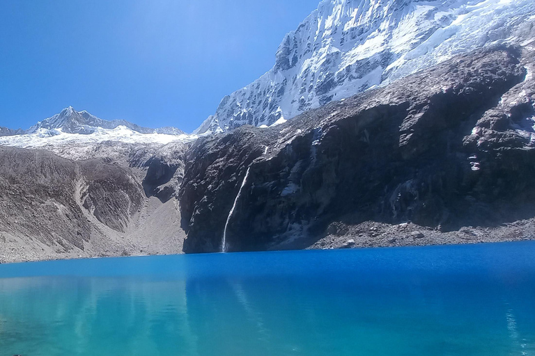 De Huaraz: Caminhada de um dia no Lago 69 com transfer