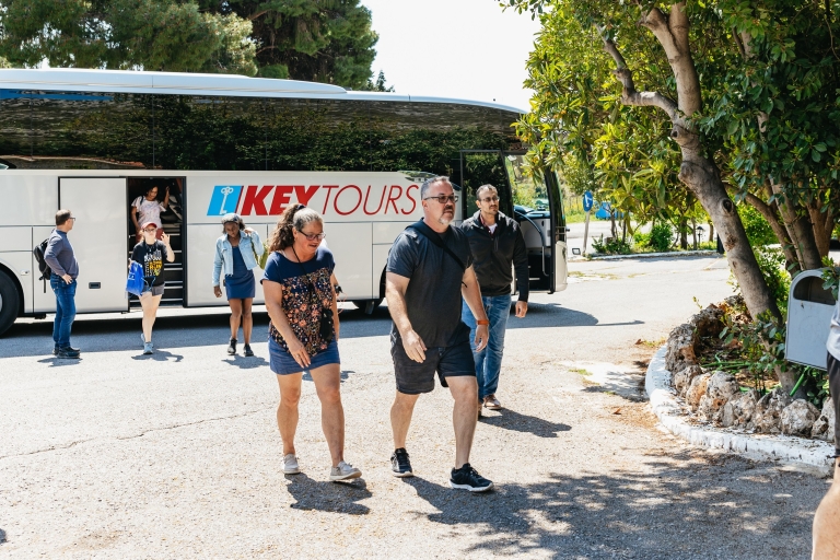 Atenas: tour guiado a Delfos recogida y almuerzo opcionalTour en inglés sin almuerzo