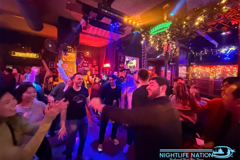 Budapest: Nighttime Ruin Bars Crawl with 6 Shots & VIP Entry