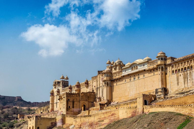 Jaipur: Amer Fort and Nahargarh Fort Private Tour by Car