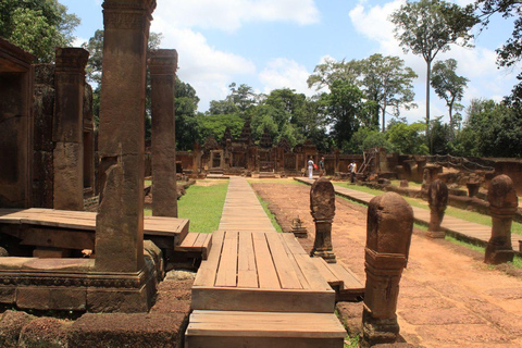 Private Banteay Srei and 4 Guided tour