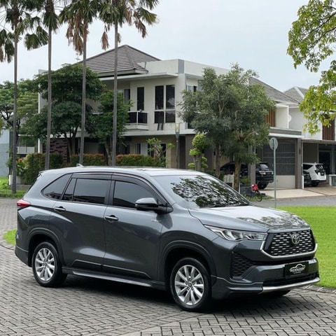Luxury SUV Transfer: Delhi – Agra – Jaipur (One Way)