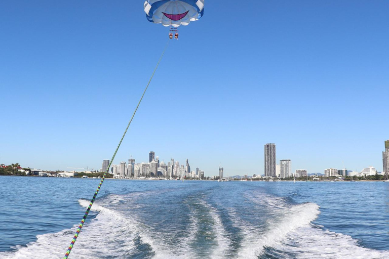 Gold Coast: Parasailing Experience in Surfers Paradise Triple - Parasailing Experience from Surfers Paradise