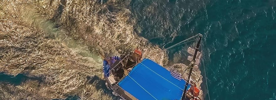 Samos : Excursion en bateau avec déjeuner BBQ à Samiopoula