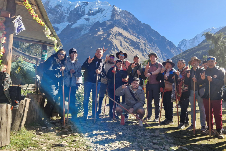 From Cusco: Humantay Lake Day Trip with Breakfast and Lunch