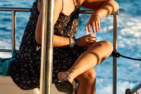 Ibiza: Formentera Boat Trip with Food, Drinks, & Bike Tour All- Inclusive Boat&Bike Tour in Formentera I Origin Edition