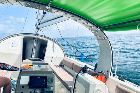 Guadalupa: Tour ecologico in barca a vela Ti-Bo in laguna