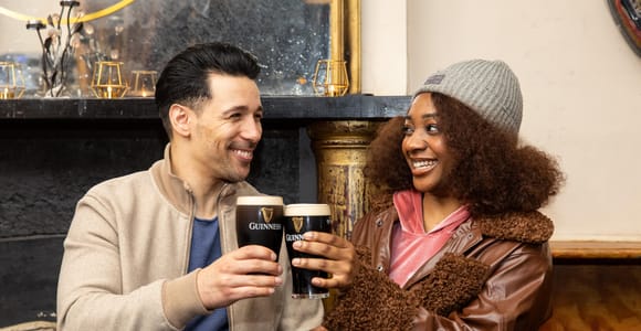 Dublin: Traditional Pubs Walking Tour with Local Guide