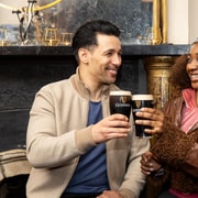 Dublin: Traditional Pubs Walking Tour with Local Guide
