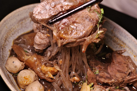 From Bangkok: Ayutthaya Temples & Gallery Boathouse Tour Ayuthaya Combi of Café, Temples & Gallery Boathouse Tour