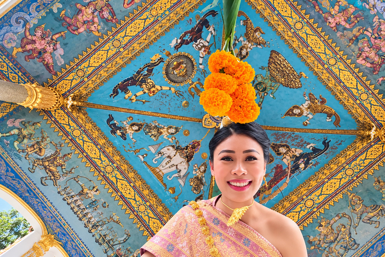 Vientiane: Private City Tour by Electric Vehicle with Guide Private Culture, and History Tour Only