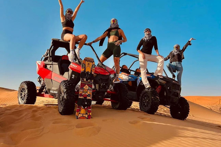 Doha: quad, buggy, sandboarding e giro in cammelloSafari privato nel deserto con buggy e giro in cammello