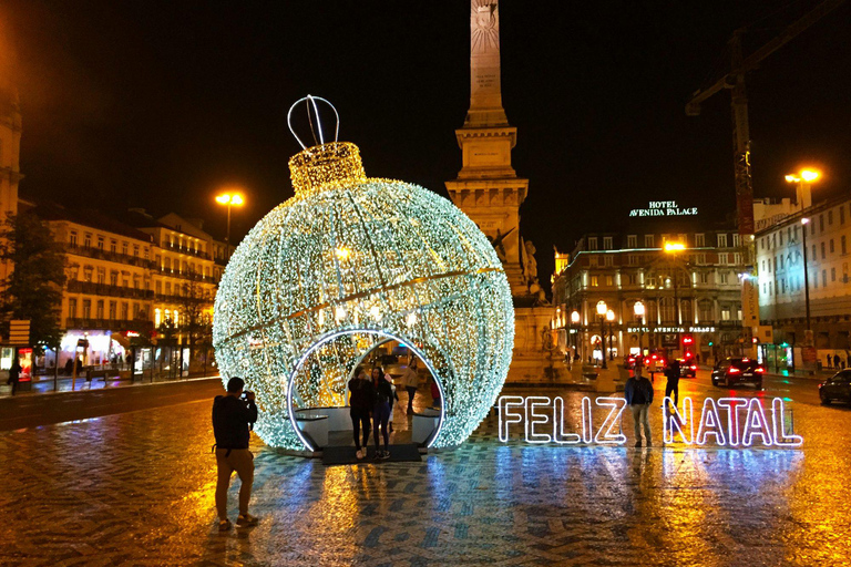 Lisbona: Tour privato delle luci di Natale in Eco Tuk Tuk