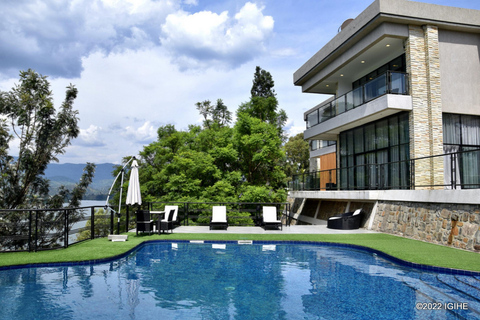 4 Day Romantic Honeymoon Escape to Lake Kivu