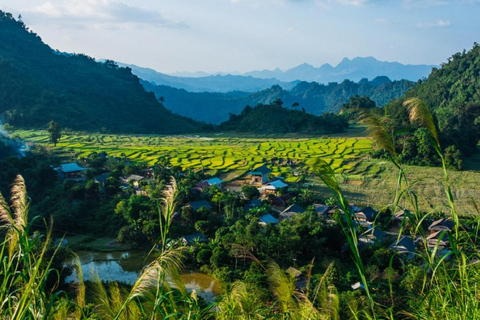 Von Hanoi aus: Mai Chau Tagestour mit Mittagessen und Fahrradtour