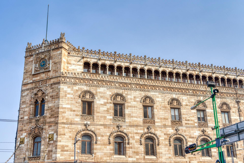 Mexico City: Downtown Highlights Private Walking Tour Tour in English and/or Spanish