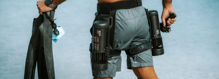 Une expérience de vol sous-marin gratuite et agréable - Volez comme Iron Man