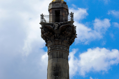 Private Sightseeing Tour of Mexico City's Most Iconic Places Private Tour of Mexico City's Most Iconic Spots