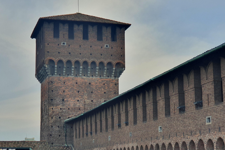 Wieża Branca i Zamek Sforzów - wycieczka z przewodnikiem