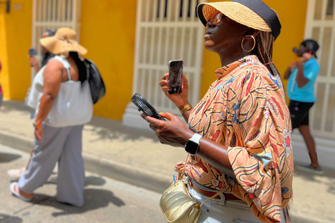 Tour a piedi al tramonto di Cartagena: Storia, mura e Getsemaní
