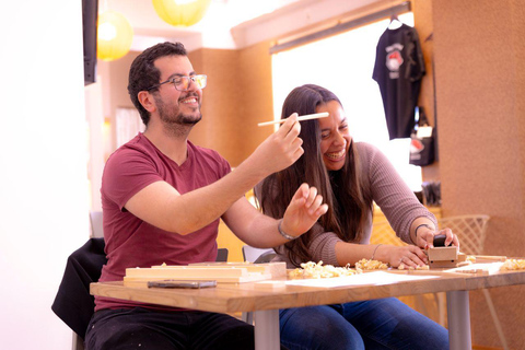 Osaka: Chopstick-Making Workshop with Local Instructor