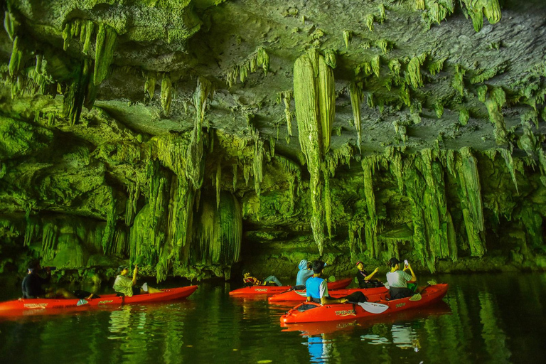 Vanuit Krabi: Kajakavontuur in de zeegrot van Bor Thor voor een hele dag