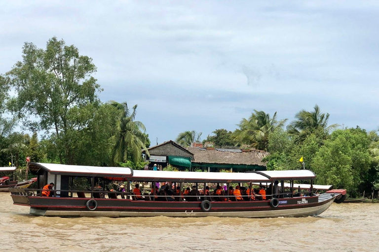 Private Mekong Delta Full-Day Tour from HCM – Optional Guide French-Speaking Guide Option