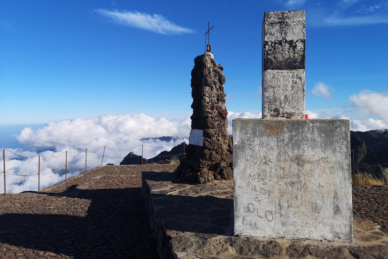 Funchal : randonnée au Pico Ruivo et à l&#039;Achada do Teixeira avec transfertFunchal : transfert pour randonnée au Pico Ruivo et à Achada do Teixeira
