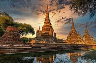 Bangkok: Ayutthaya Sonnenuntergang & Nacht-Tempel Private Tour