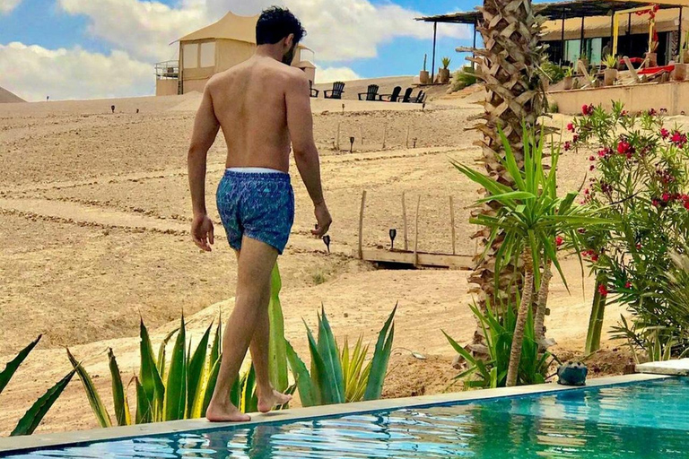 From Marrakech: Agafay Desert Day Trip with Lunch & Pool