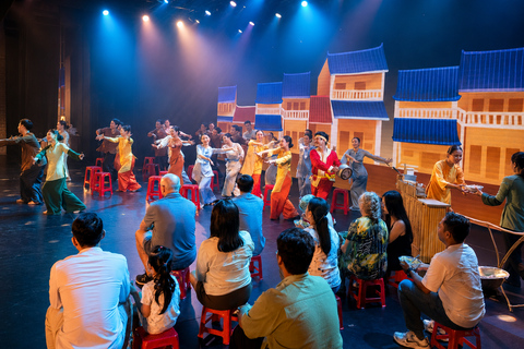 Da Nang: Heritage Show & Mi Quang Show with Noodle Tasting From Hoi An: Heritage Show & Hotel Transfer