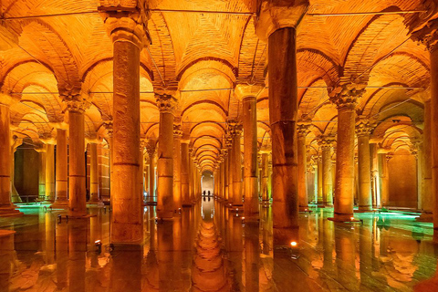 Bilhetes para Istambul: Hagia Sophia, Topkapi e Cisterna da BasílicaHagia Sophia, Cisterna da Basílica + Palácio de Topkapi, incluindo o Harém