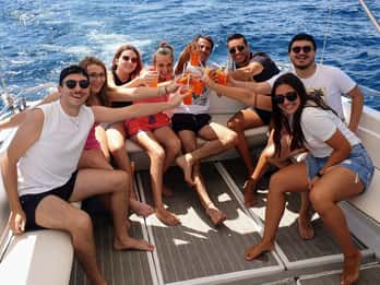 Tour en barco privado Isola Bella Taormina Giardini Naxos