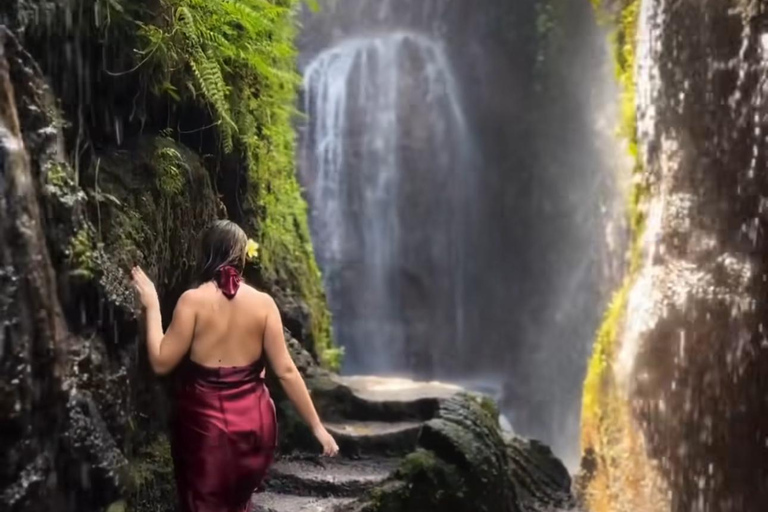 Taman Beji Griya Waterfall: Holy Bathing/Soul Retreat RitualTour with Transfer from Ubud Area