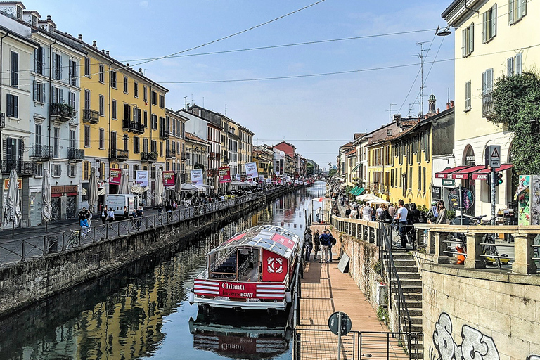 Milan: Navigli District Canal Boat Tour with Aperitivo