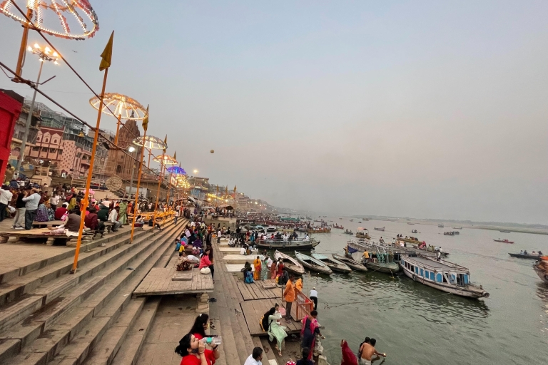 Varansi: jednodniowa wizyta w Sarnath z Driftingiem i Ganga AartiRrice z przewodnikiem + samochód + rejs wycieczkowy + bilety wstępu