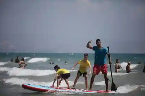 COURS D'INITIATION AU STAND UP PADDLE