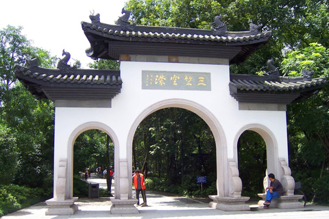 Hangzhou: Fei Lai Peak (Lingyin Temple) E-Ticket Fei Lai Peak Morning E-Ticket (Entry Time: 09:00AM-12:00PM)