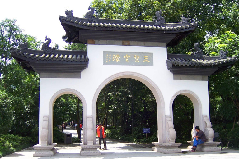 Hangzhou: Fei Lai Peak (Lingyin Temple) E-Ticket Fei Lai Peak Afternoon E-Ticket (Entry Time:14:00PM-17:30PM)