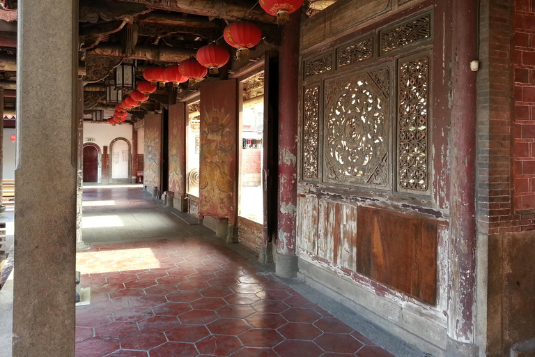 From Taipei: Private 4-Day West & South Taiwan Tour SOLO Traveler